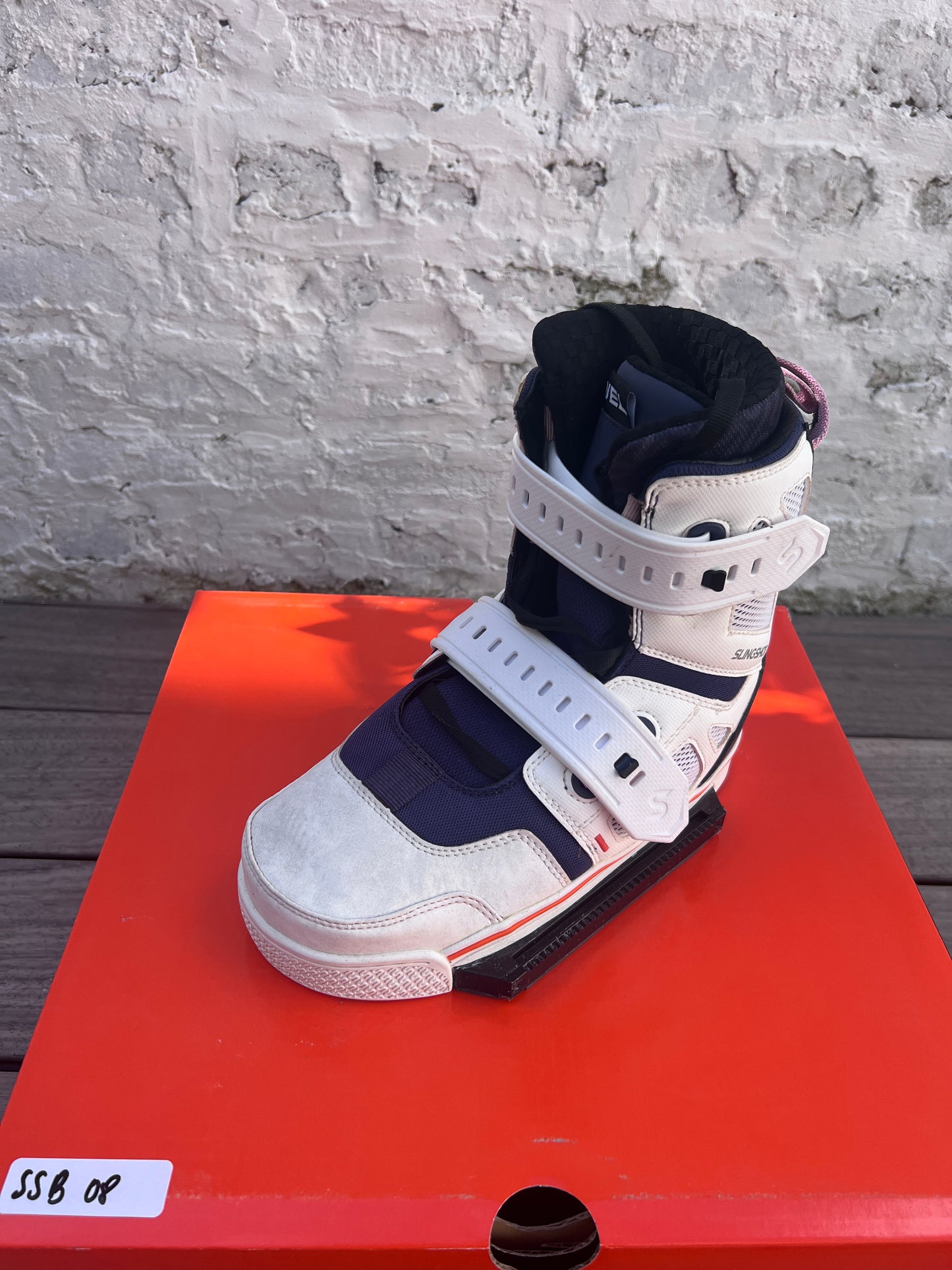 2025 Slingshot JEWEL Wakeboots US08 - SSB08 | USED / GRADE A