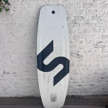 2025 Slingshot JOHNNY ROCKET  Wakeboard 147cm SSW11 | USED / GRADE B