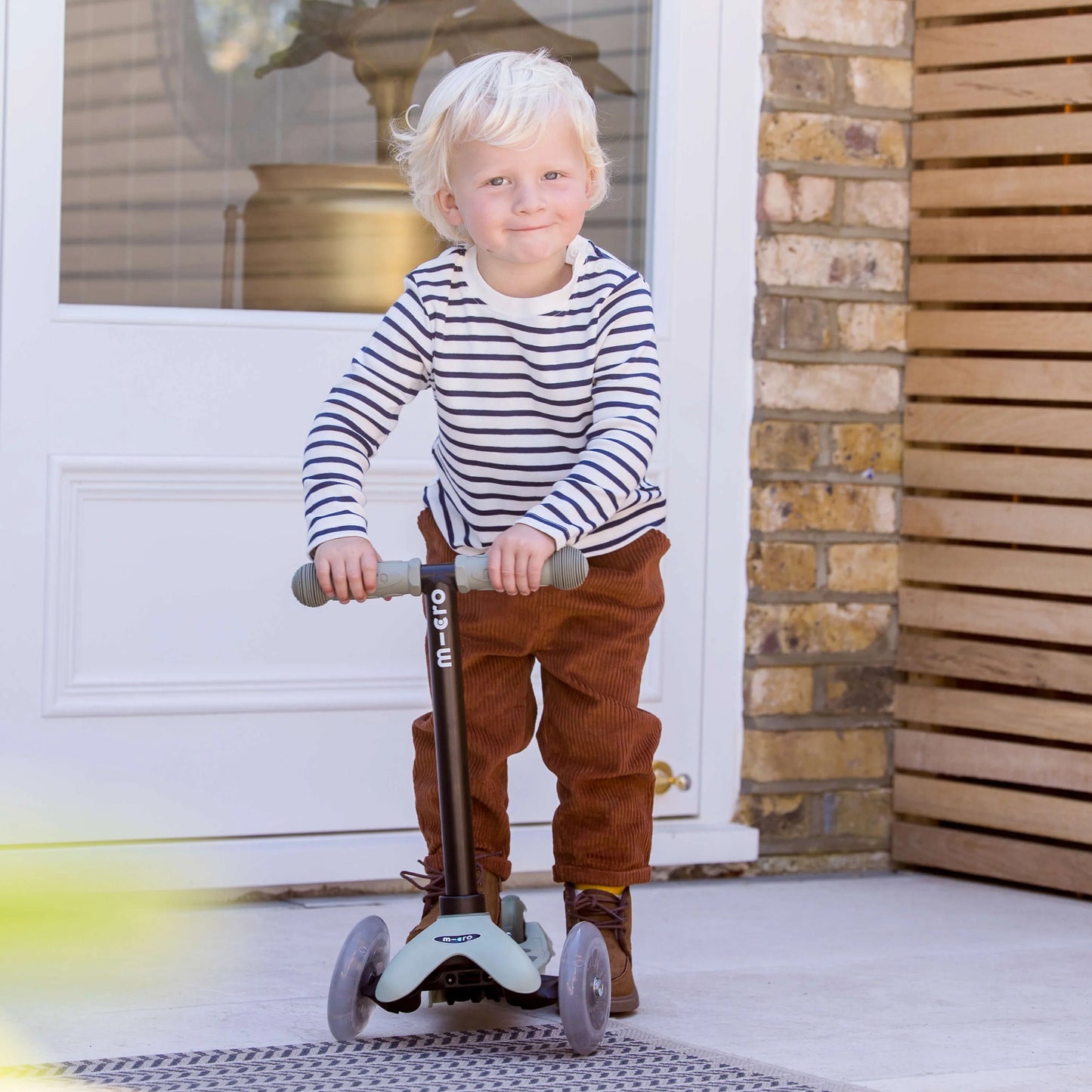 Micro MINI2GROW 4in1 2.0 Deluxe Led