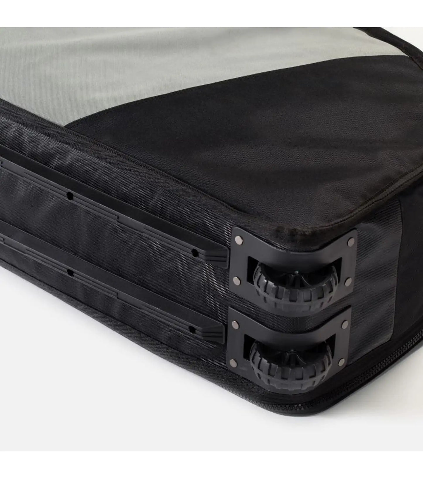 ROAM Coffin Wheelie Board Bag