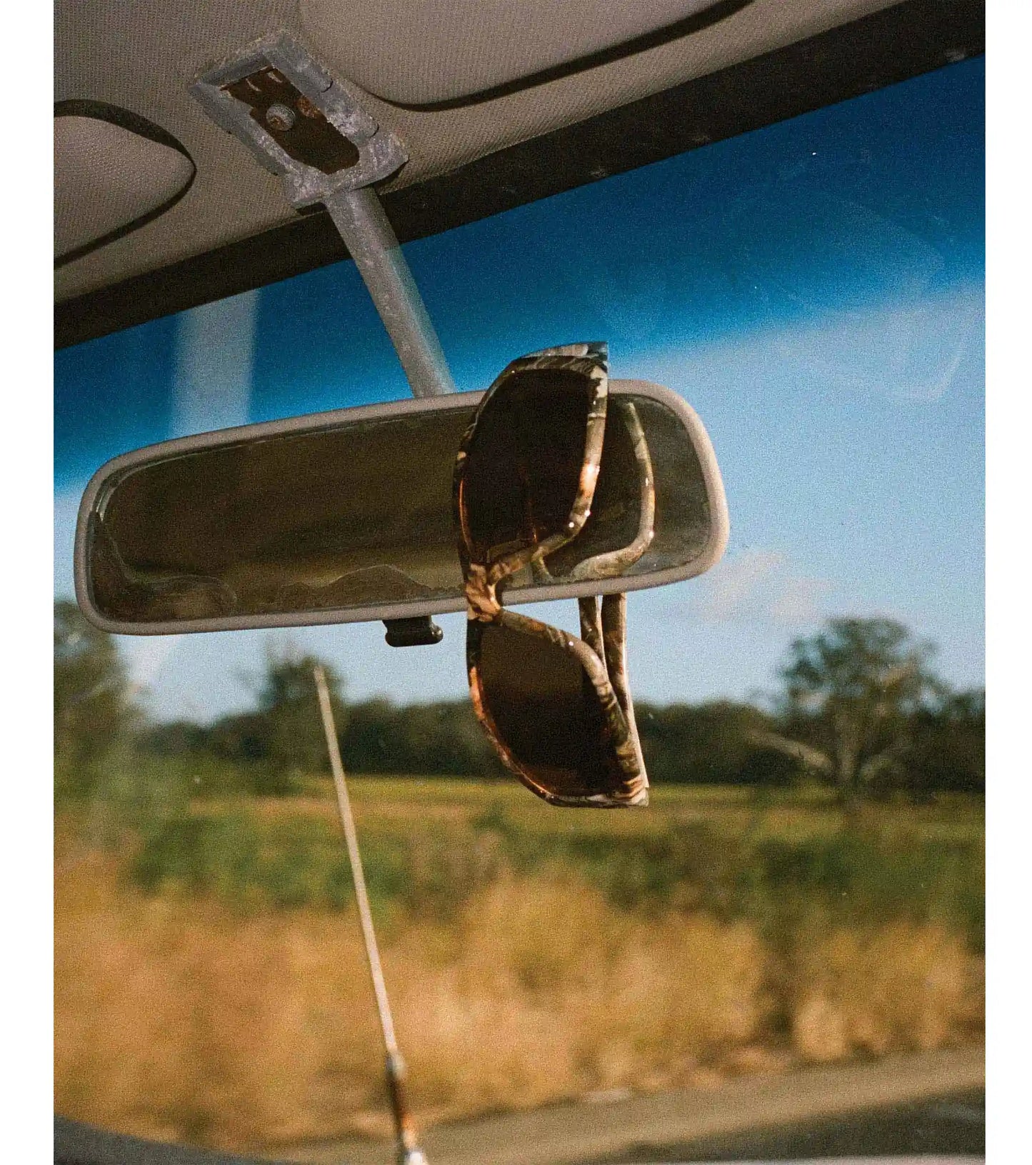 Ritual Vision - Dragster - Matte Black / Blue Reflective - Polarised