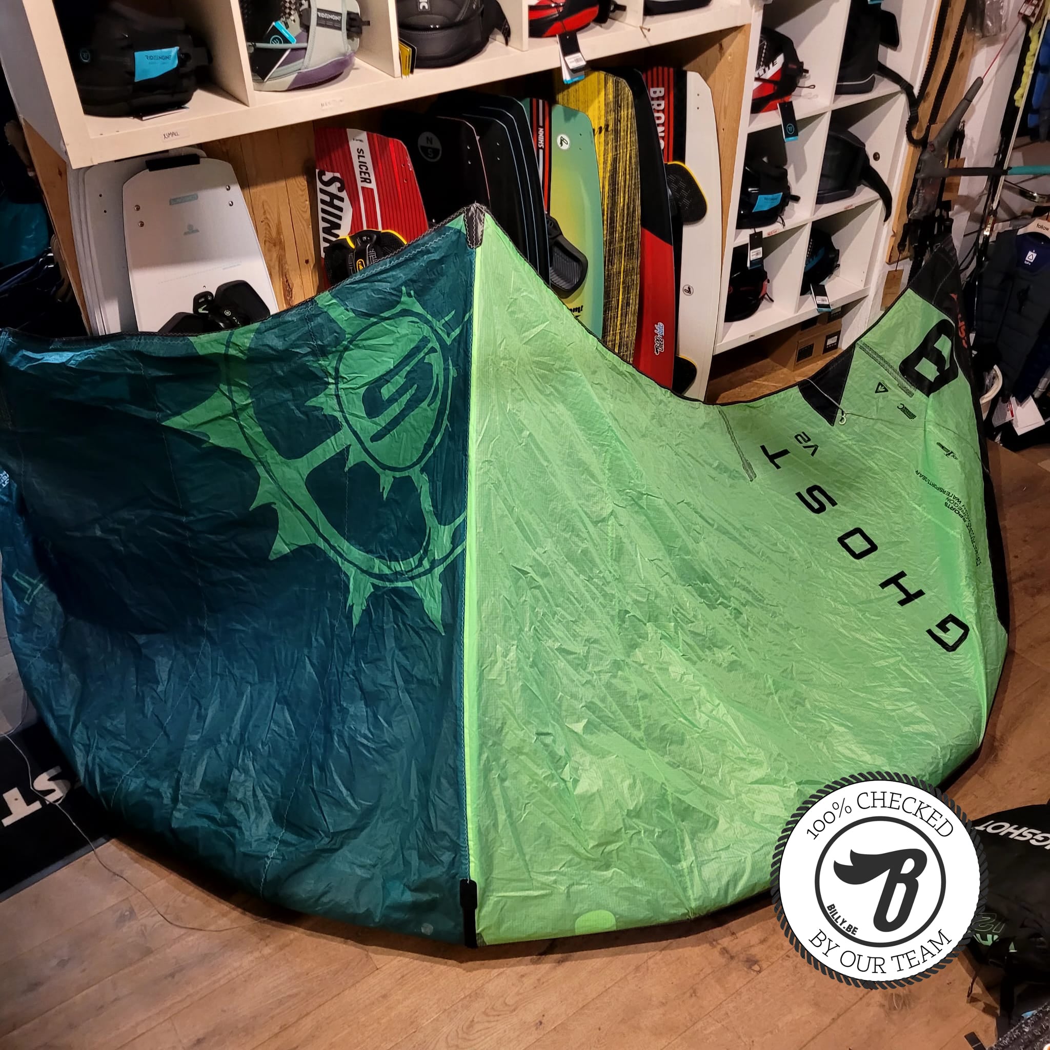 2022-23 Slingshot 8m GHOST V2 Kite Only w/bag | USED / GRADE C