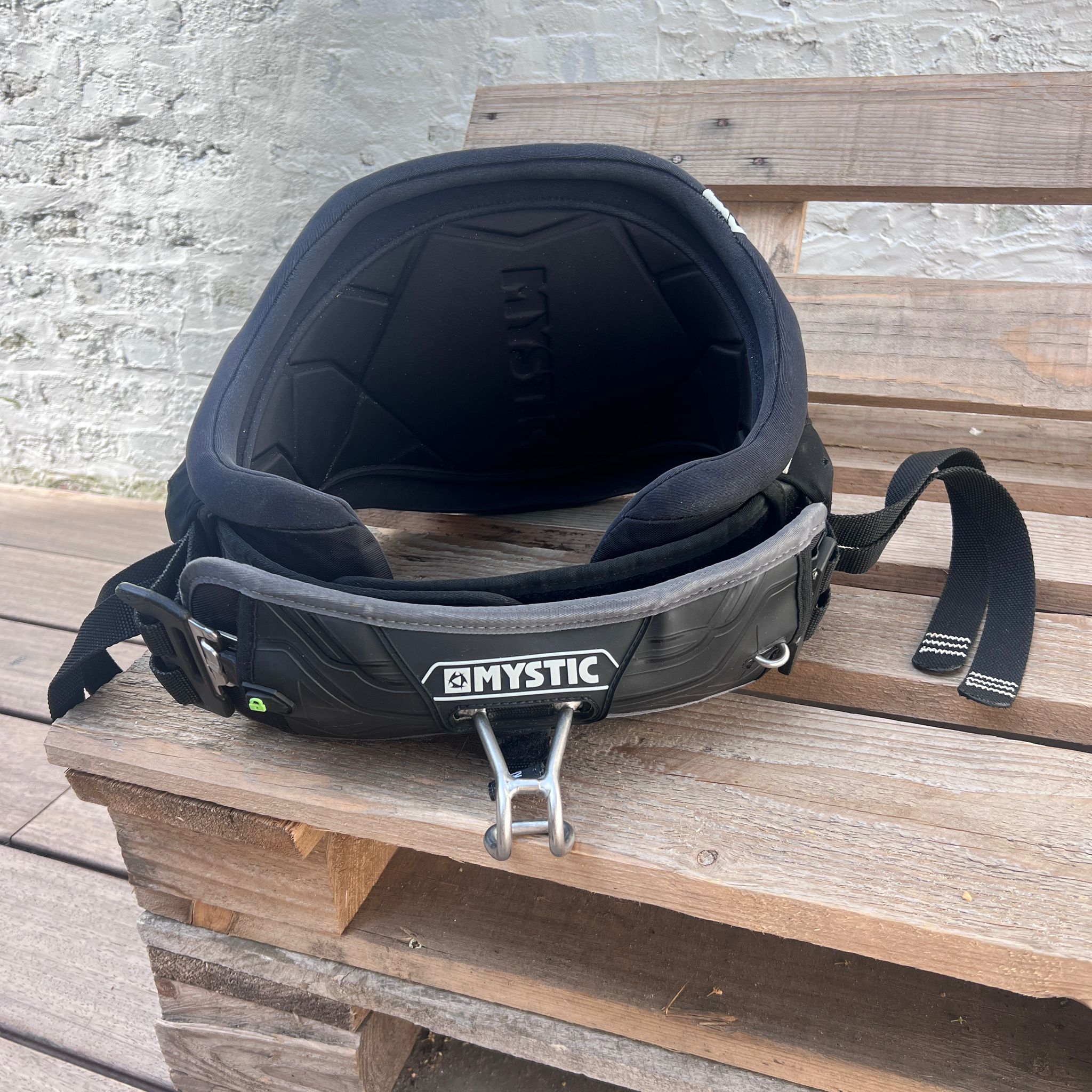 2021 Mystic ARCH Flexshell Waist Harness w/spreader Bar | USED / GRADE B