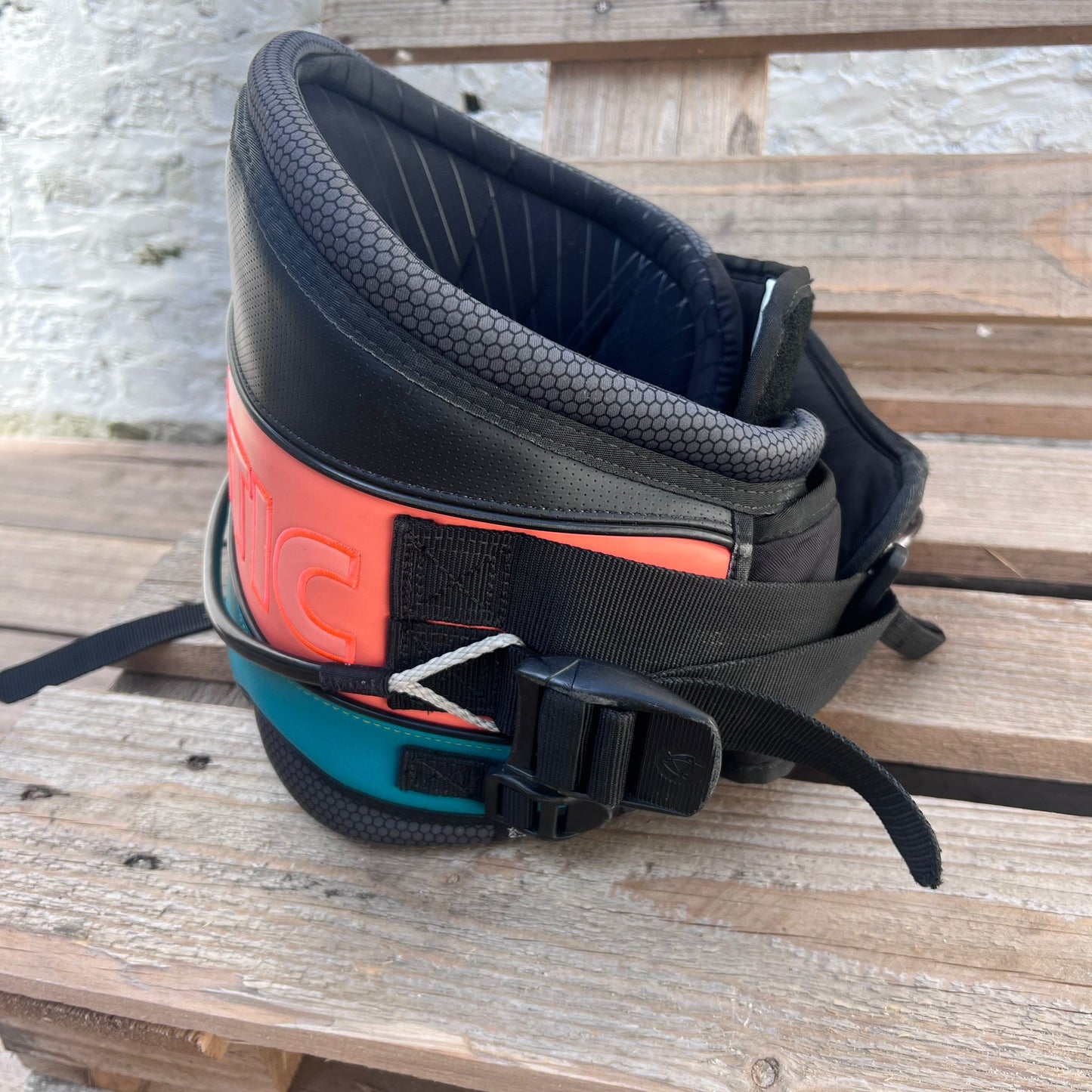 Mystic DRIP Waist Harness w/spreader Bar | USED / GRADE B