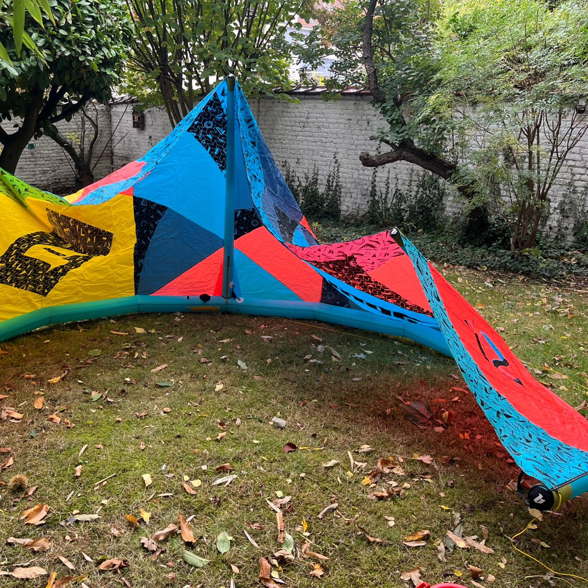 Blade Skinny Boy 3rdGen 12m Kite w/bar | USED / GRADE C