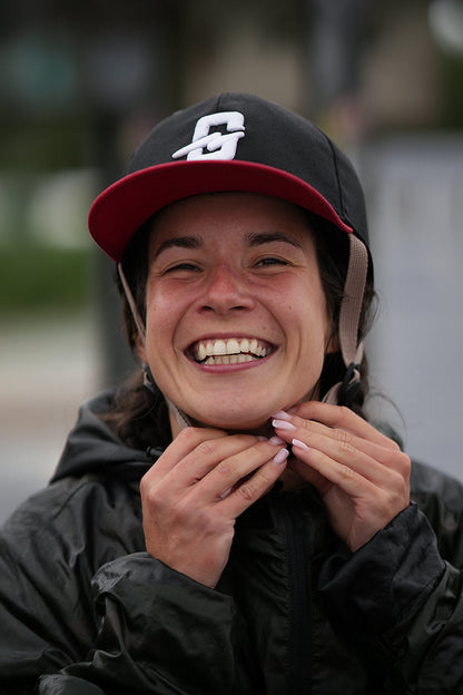Bangproof Cap Helmet - Black / Red
