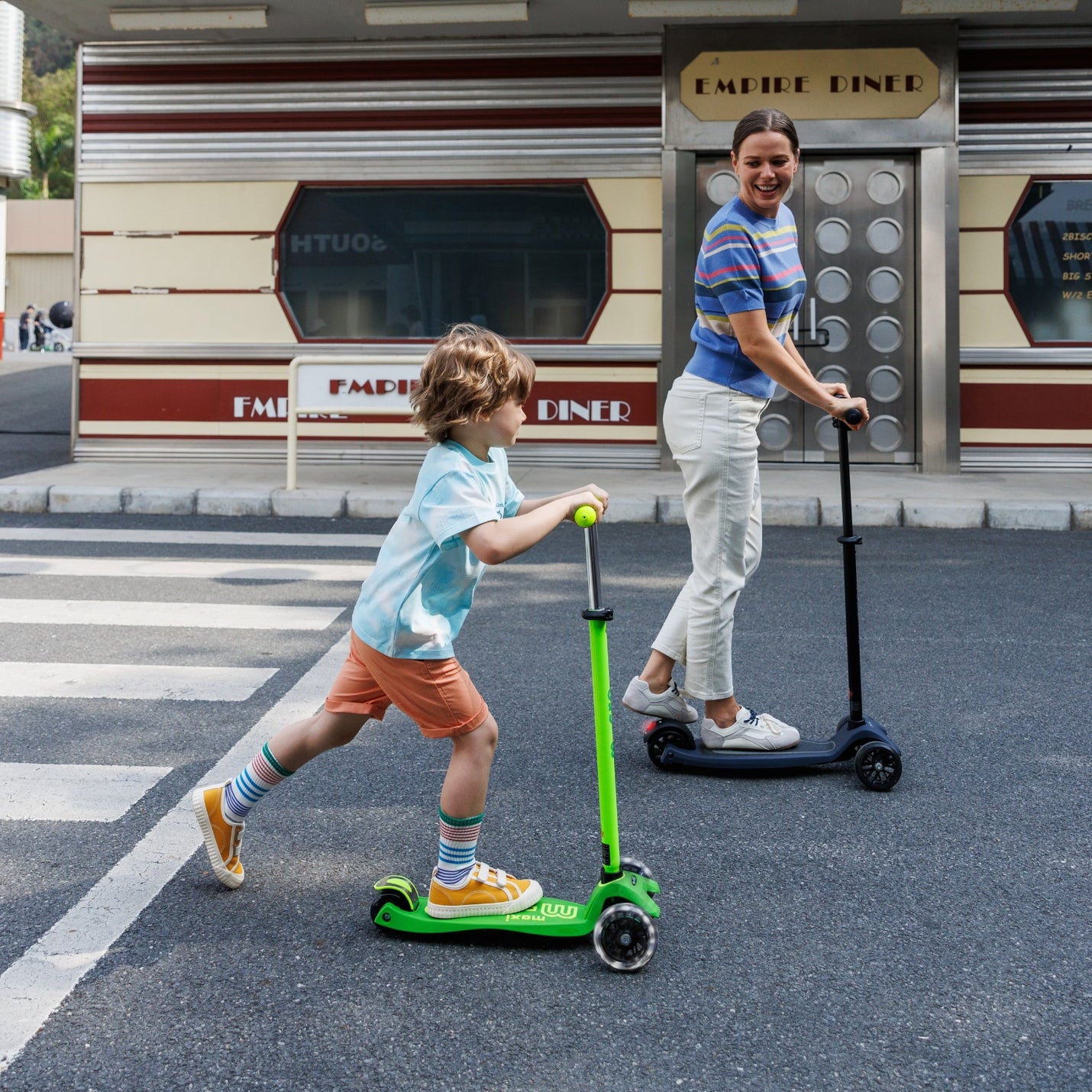 Micro MAXI MICRO Deluxe LED | Neon