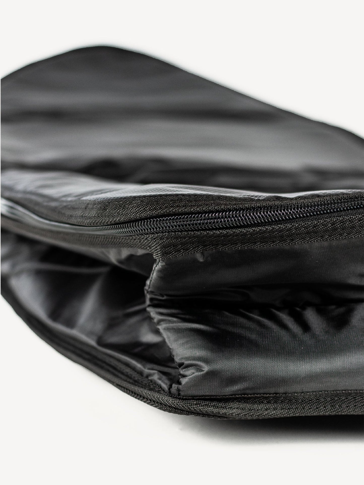 Devoted Longboard 8mm Day Boardbag (Finslot)