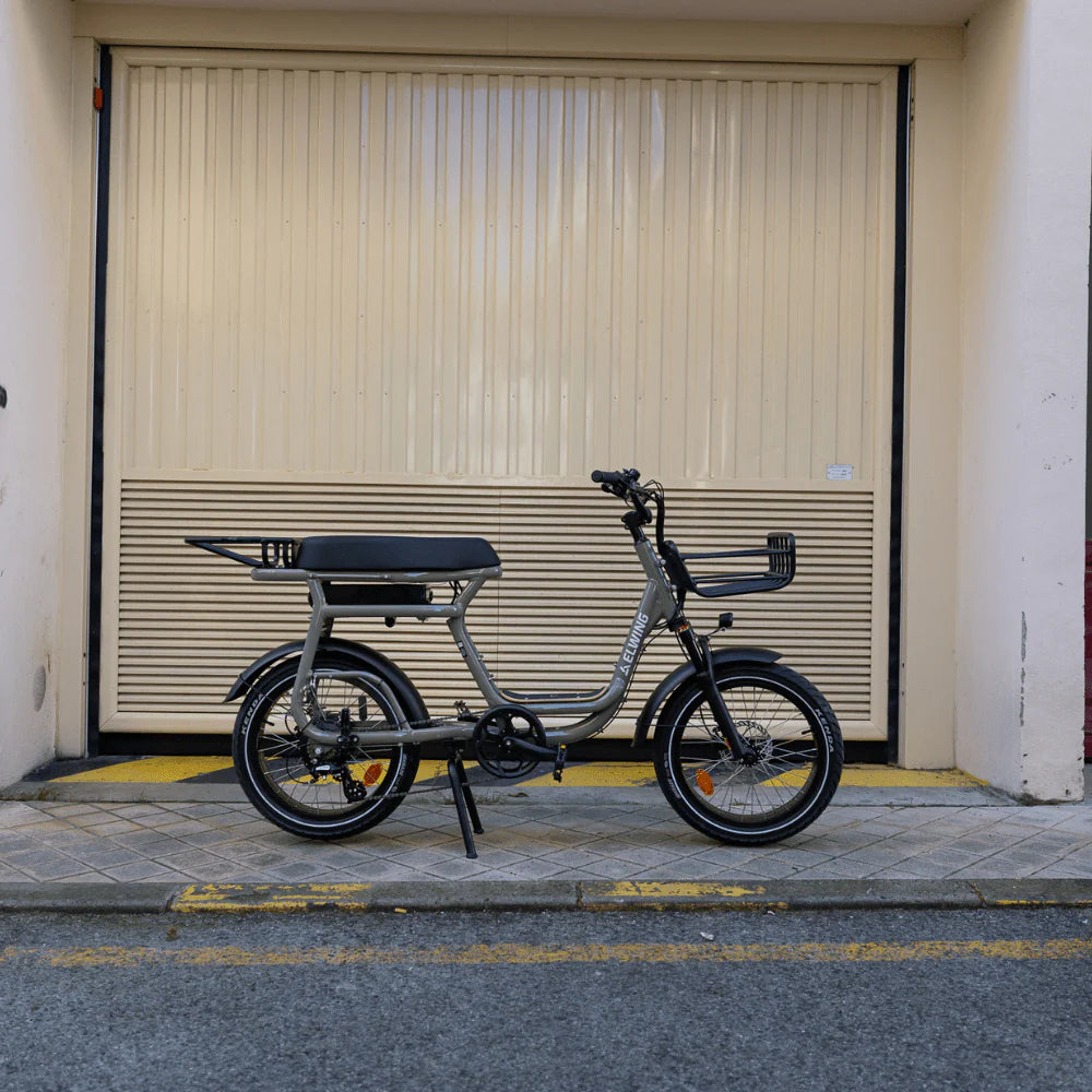 Elwing YUVY rear platform