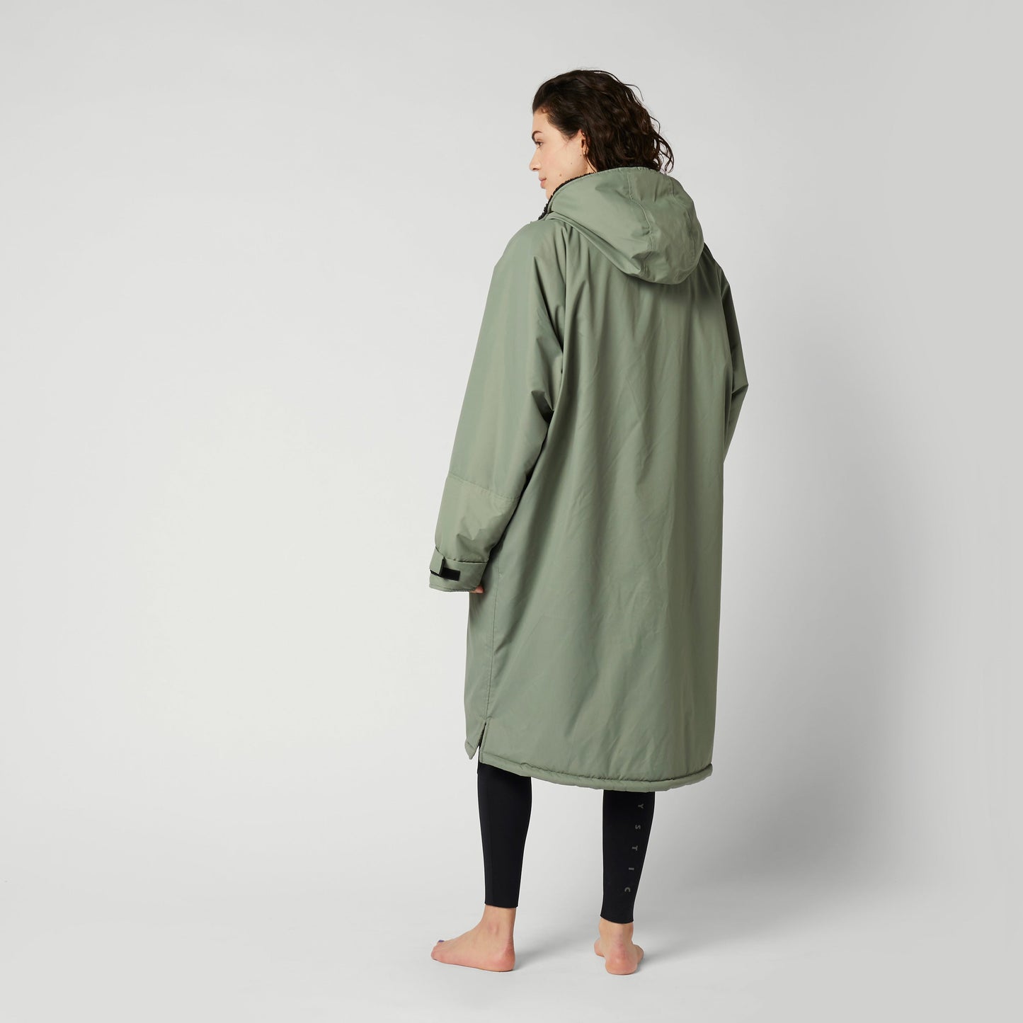 Mystic Poncho Explore | 24