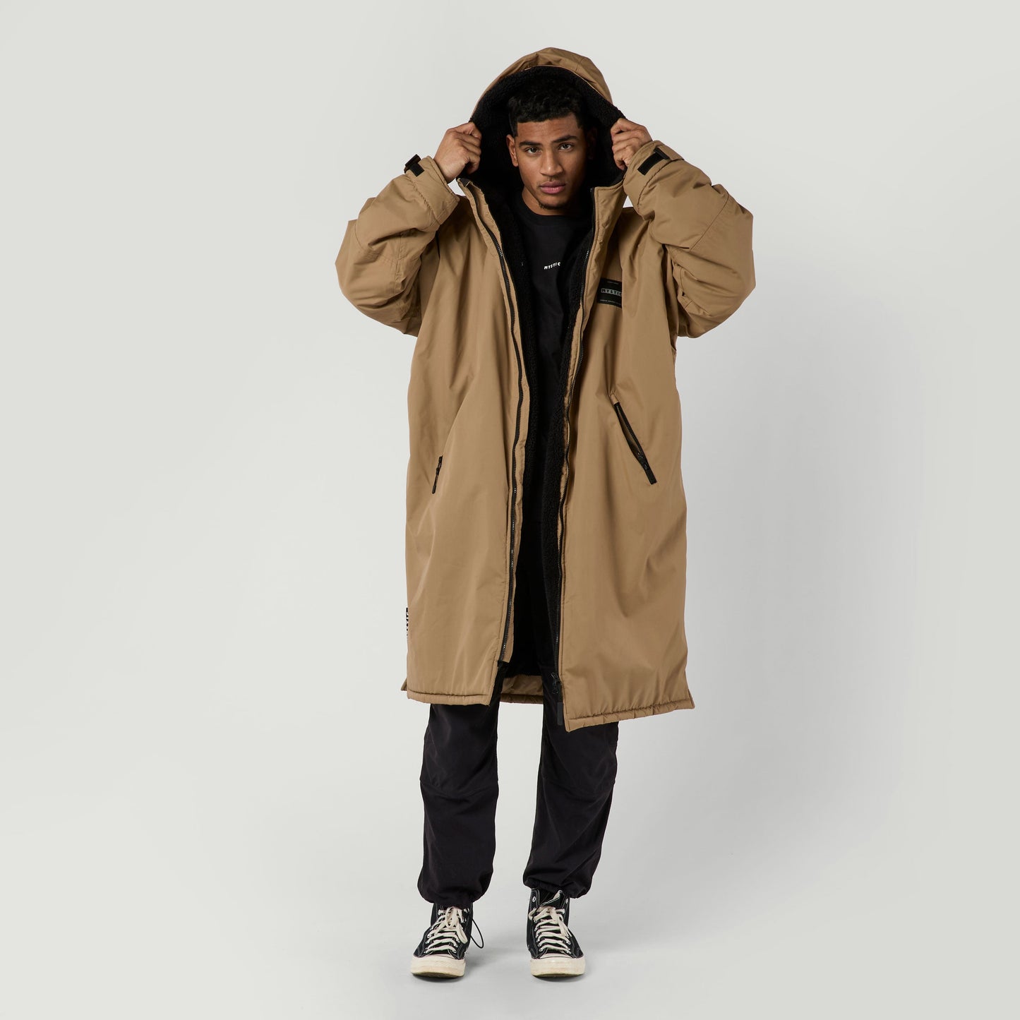 Mystic Poncho Explore | 24