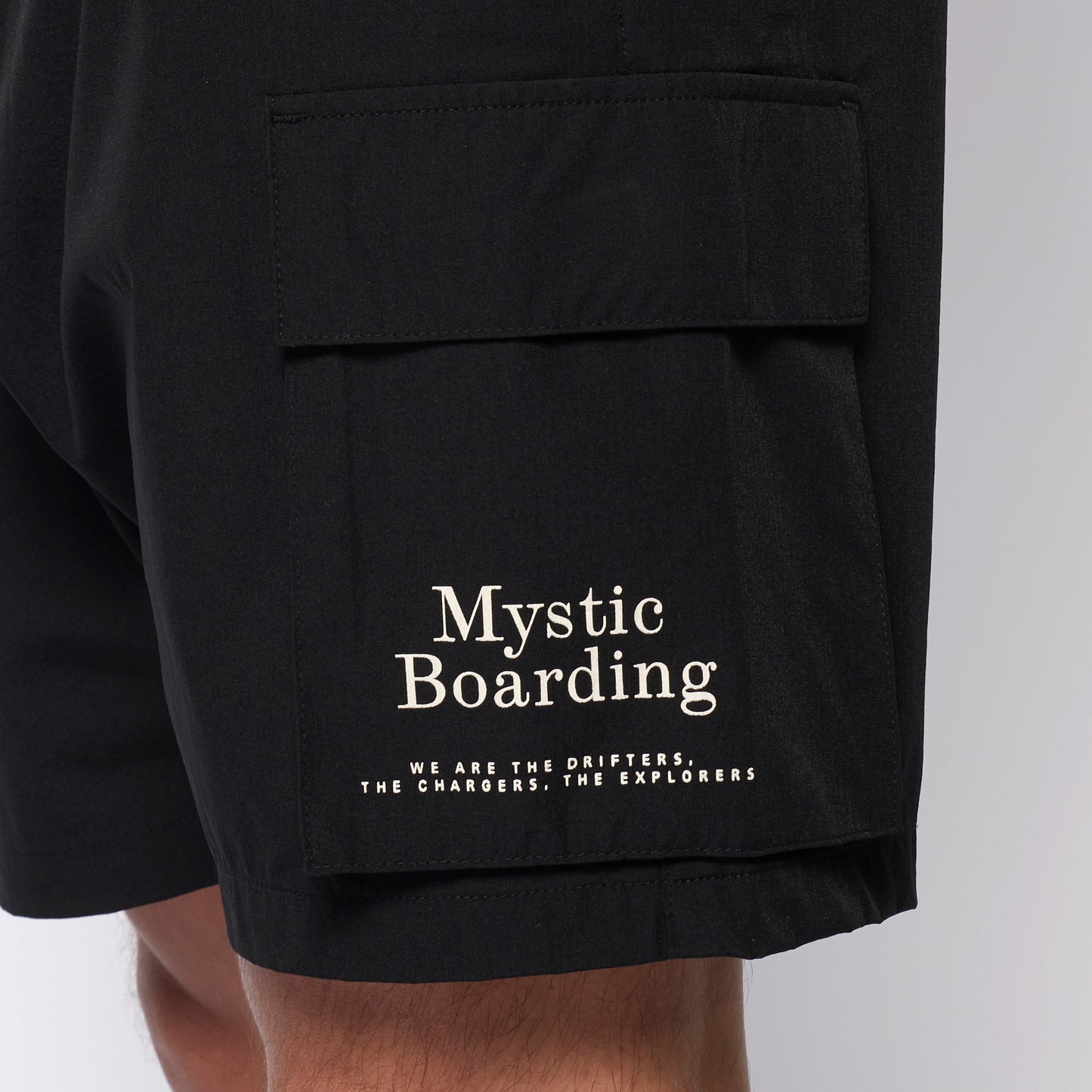 Mystic Meridian Hybrid Short