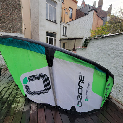 Ozone EDGE 9m VT Kite Only w/bag | USED / GRADE B