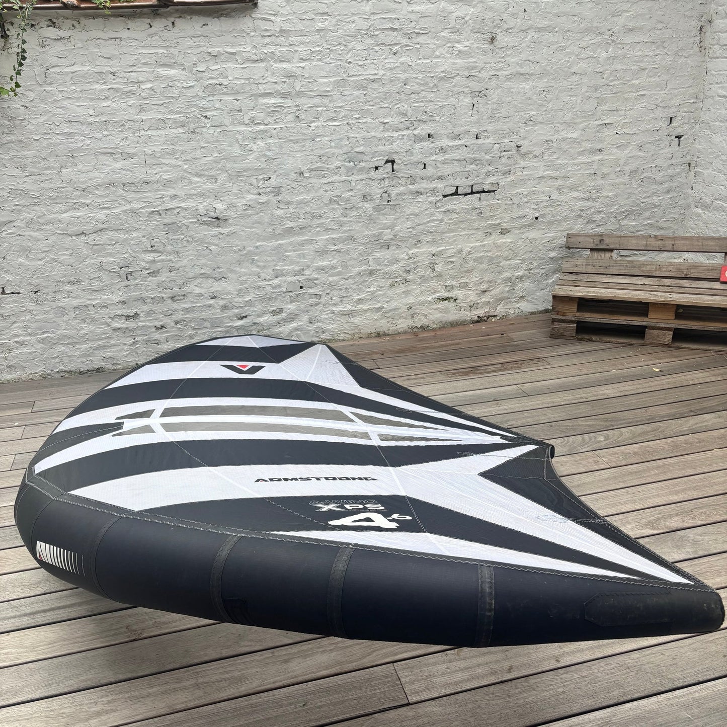 2025 Armstrong 4.6m Black XPS Wing | USED / GRADE A