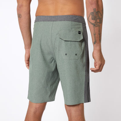 Boardshort haute performance Mystic Empire 2023 | Olive foncée 