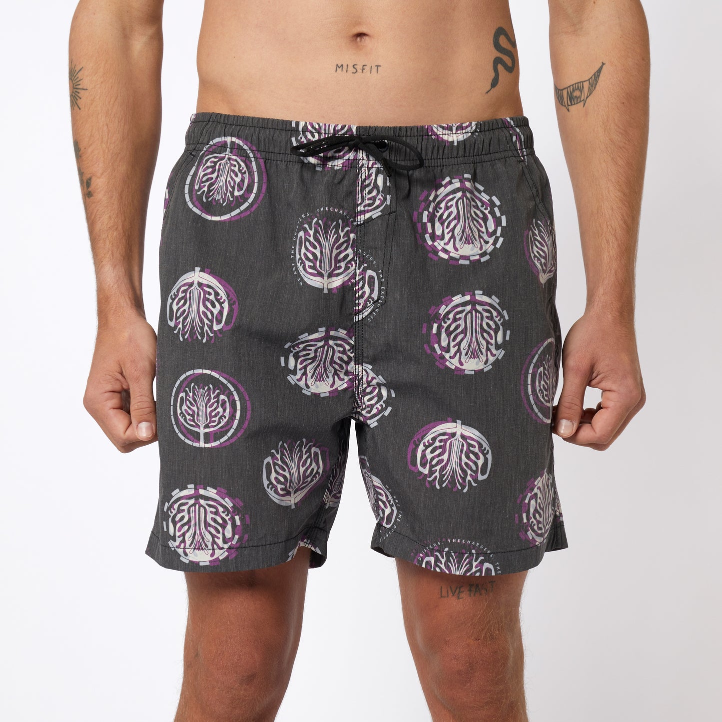 Boardshort de bain Mystic Artwork 2023 | Violet foncé 