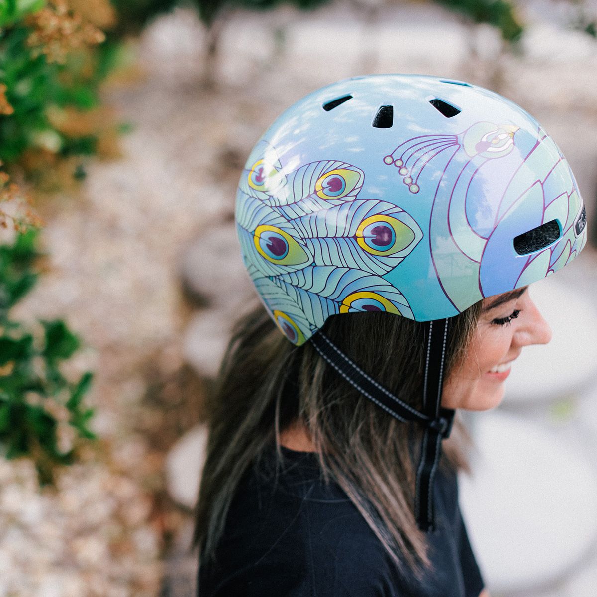 Nutcase STREET | Ruffled Feathers