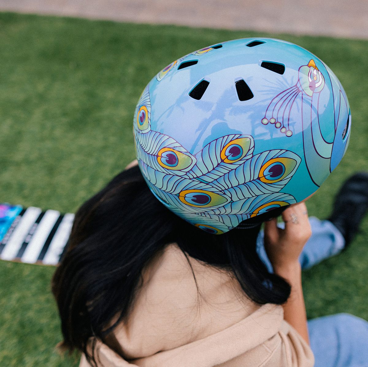 Nutcase STREET | Ruffled Feathers