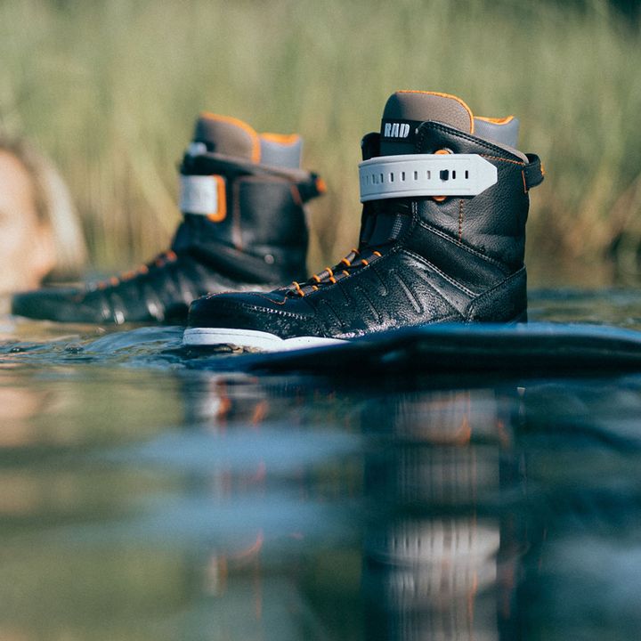 2020 SLINGSHOT Rad Wake Boots